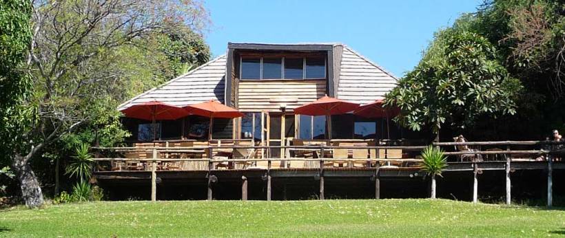 Kubu Lodge (Chobe National Park) Botswana - www.africansafaris.travel