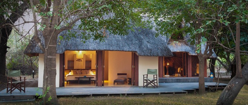 Luangwa River Camp (South Luangwa National Park) Zambia - www.africansafaris.travel