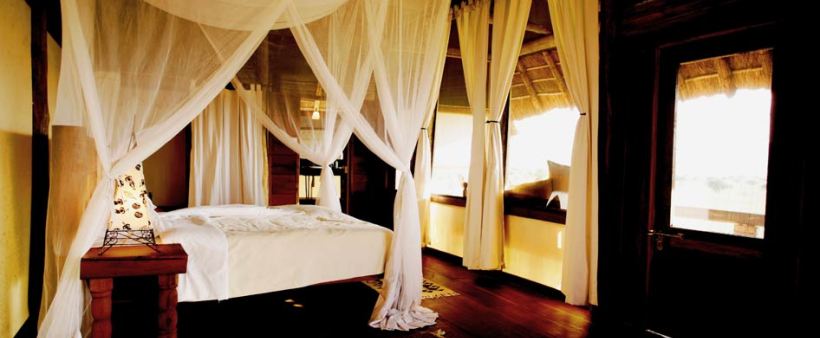 Apoka Safari Lodge - www.africansafaris.travel