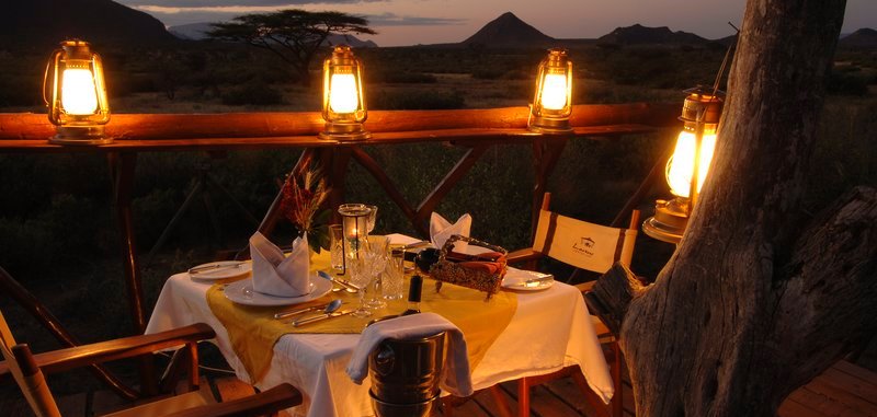 Larsens Camp (Samburu / Shaba Game Reserve) Kenya - www.africansafaris.travel