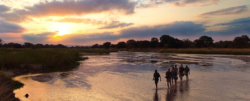 Nkwali Camp (South Luangwa National Park) Zambia - www.africansafaris.trave