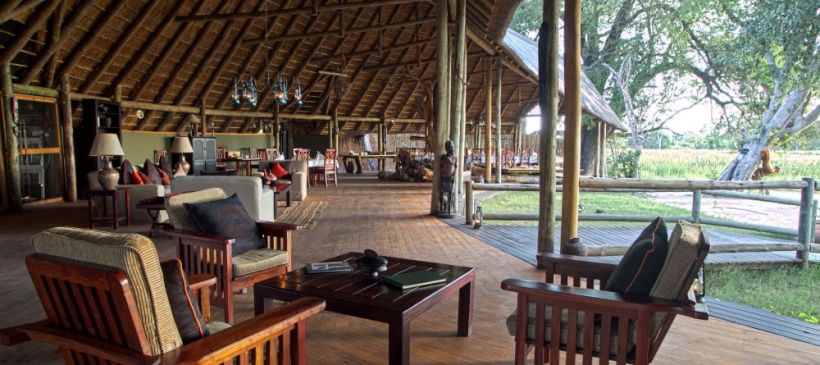 Pom Pom Camp (Okavango Delta) Botswana -  www.africansafaris.travel