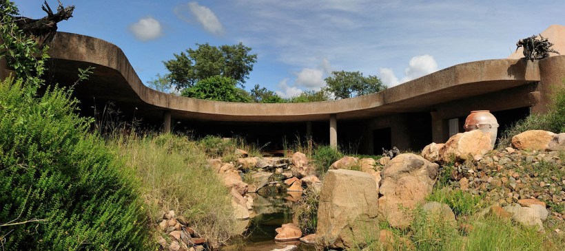 Sabi Sabi Earth Lodge (Sabi Sand Game Reserve) South Africa - www.africansafaris.travel