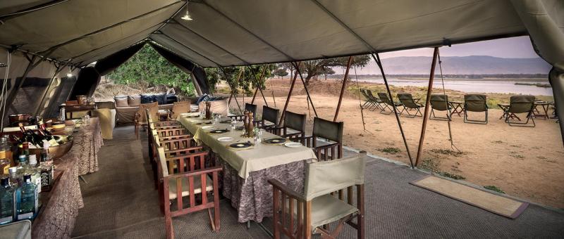 Zambezi Expeditions, Mana Pools - www.africansafaris.travel